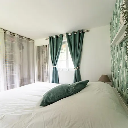 Maison Piscine & Tennis - Collection Idylliq Nyaraló Muids